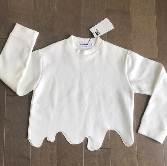 Anthropologie Tops - STYLE NANDA groovy wave hem crop sweater SM BNWT